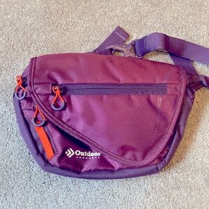 Cross body bag, super cute with pockets